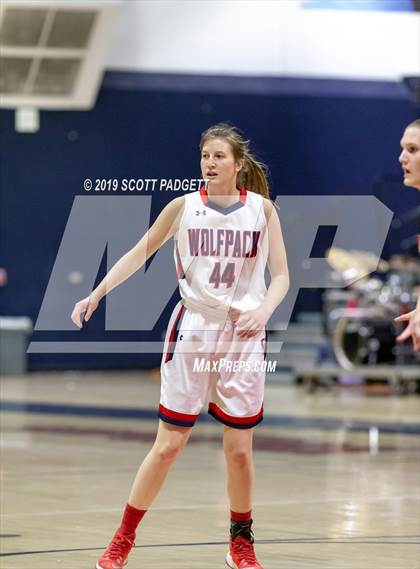 Thumbnail 1 in Great Oak vs. Orange Lutheran (CIF SS 2AA Playoff) photogallery.