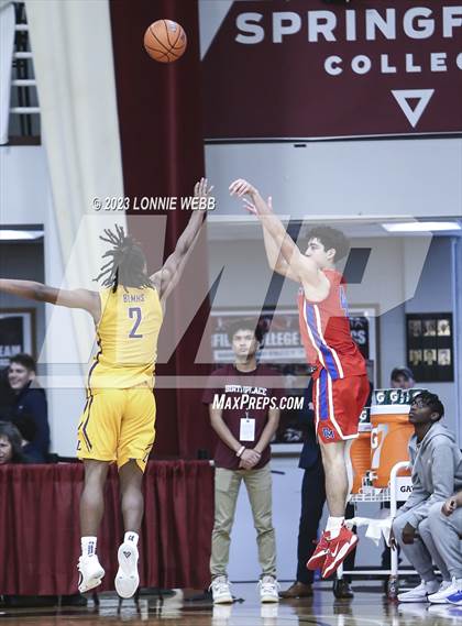Thumbnail 3 in DeMatha vs. Bishop Loughlin (Spalding Hoophall Classic) photogallery.