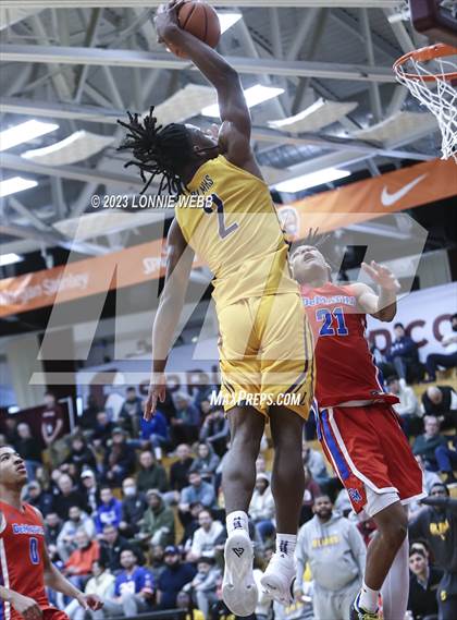 Thumbnail 3 in DeMatha vs. Bishop Loughlin (Spalding Hoophall Classic) photogallery.