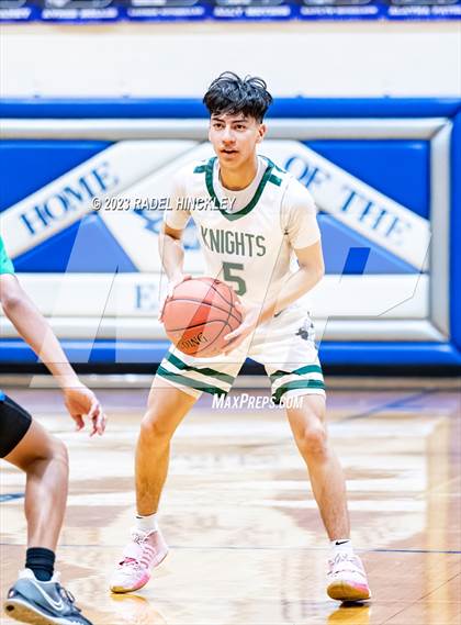 Thumbnail 2 in Blue Springs South vs. Barstow (Grain Valley Invitational) photogallery.