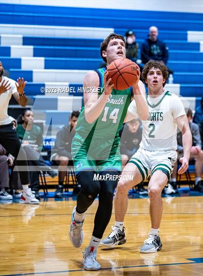 Thumbnail 1 in Blue Springs South vs. Barstow (Grain Valley Invitational) photogallery.