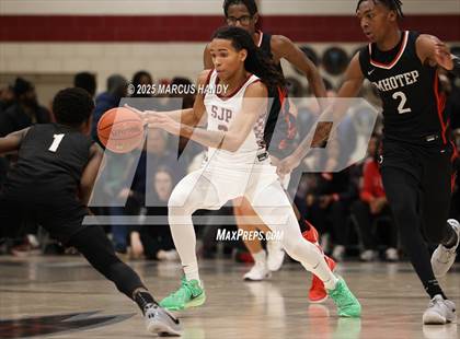 Thumbnail 3 in Imhotep Charter @ St. Joseph's Prep photogallery.