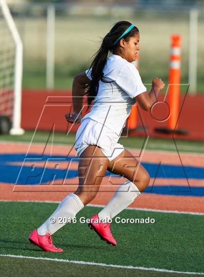 Thumbnail 1 in Manteca @ Kimball photogallery.
