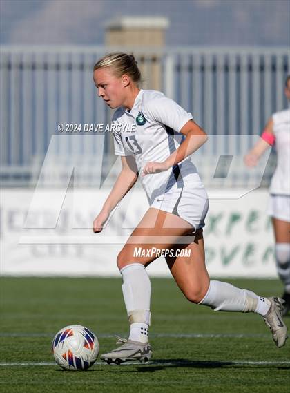 Thumbnail 2 in Syracuse vs Lone Peak (UHSAA 6A Semifinal) photogallery.