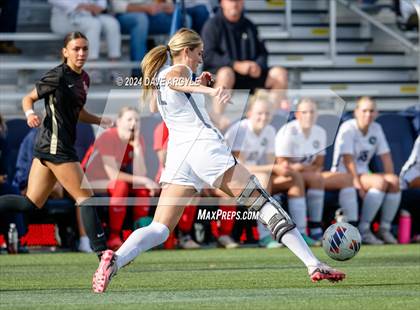 Thumbnail 2 in Syracuse vs Lone Peak (UHSAA 6A Semifinal) photogallery.