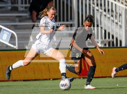 Thumbnail 3 in Syracuse vs Lone Peak (UHSAA 6A Semifinal) photogallery.