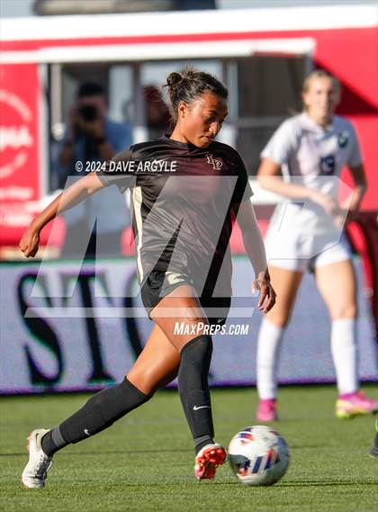 Thumbnail 1 in Syracuse vs Lone Peak (UHSAA 6A Semifinal) photogallery.