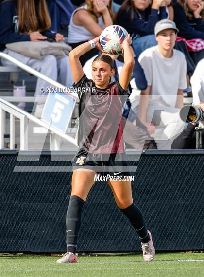 Thumbnail 3 in Syracuse vs Lone Peak (UHSAA 6A Semifinal) photogallery.
