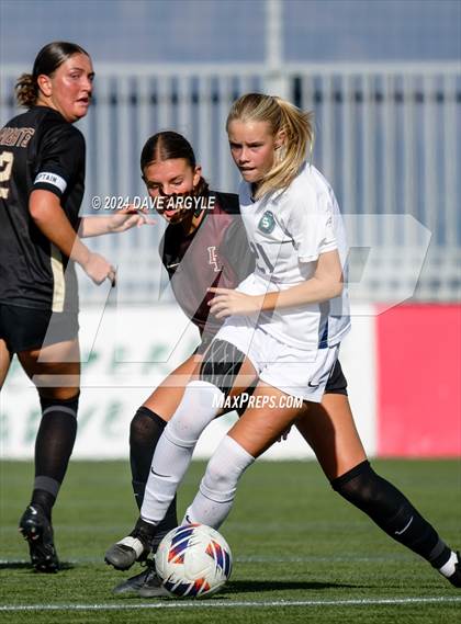Thumbnail 3 in Syracuse vs Lone Peak (UHSAA 6A Semifinal) photogallery.