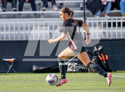 Thumbnail 3 in Syracuse vs Lone Peak (UHSAA 6A Semifinal) photogallery.