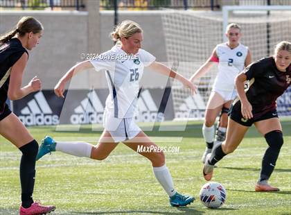 Thumbnail 1 in Syracuse vs Lone Peak (UHSAA 6A Semifinal) photogallery.