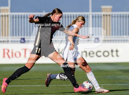 Thumbnail 1 in Syracuse vs Lone Peak (UHSAA 6A Semifinal) photogallery.