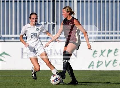 Thumbnail 2 in Syracuse vs Lone Peak (UHSAA 6A Semifinal) photogallery.