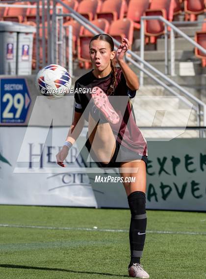Thumbnail 1 in Syracuse vs Lone Peak (UHSAA 6A Semifinal) photogallery.