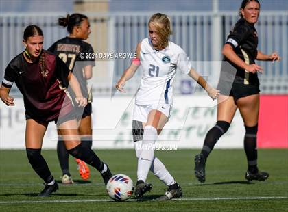 Thumbnail 1 in Syracuse vs Lone Peak (UHSAA 6A Semifinal) photogallery.