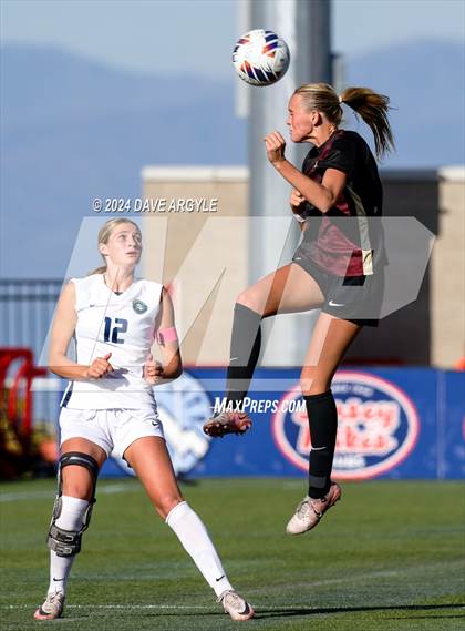 Thumbnail 3 in Syracuse vs Lone Peak (UHSAA 6A Semifinal) photogallery.