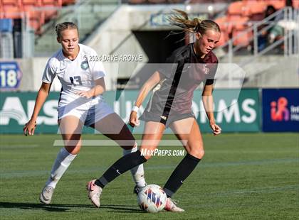 Thumbnail 2 in Syracuse vs Lone Peak (UHSAA 6A Semifinal) photogallery.