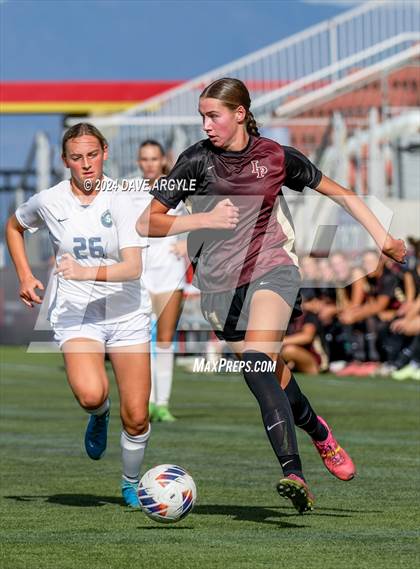 Thumbnail 1 in Syracuse vs Lone Peak (UHSAA 6A Semifinal) photogallery.