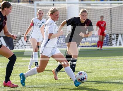Thumbnail 2 in Syracuse vs Lone Peak (UHSAA 6A Semifinal) photogallery.