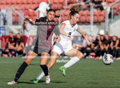 Thumbnail 2 in Syracuse vs Lone Peak (UHSAA 6A Semifinal) photogallery.