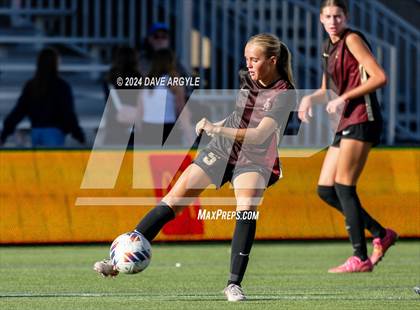 Thumbnail 1 in Syracuse vs Lone Peak (UHSAA 6A Semifinal) photogallery.
