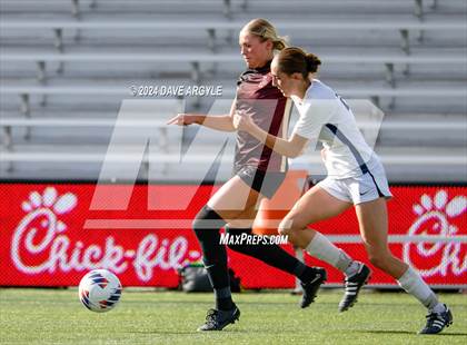 Thumbnail 3 in Syracuse vs Lone Peak (UHSAA 6A Semifinal) photogallery.
