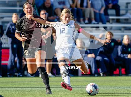 Thumbnail 2 in Syracuse vs Lone Peak (UHSAA 6A Semifinal) photogallery.
