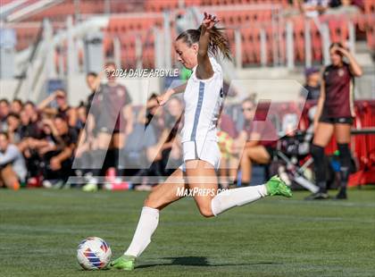 Thumbnail 1 in Syracuse vs Lone Peak (UHSAA 6A Semifinal) photogallery.