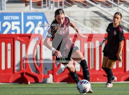 Thumbnail 3 in Syracuse vs Lone Peak (UHSAA 6A Semifinal) photogallery.