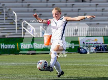 Thumbnail 3 in Syracuse vs Lone Peak (UHSAA 6A Semifinal) photogallery.