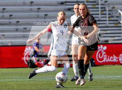 Thumbnail 3 in Syracuse vs Lone Peak (UHSAA 6A Semifinal) photogallery.
