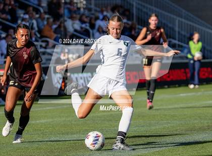 Thumbnail 1 in Syracuse vs Lone Peak (UHSAA 6A Semifinal) photogallery.