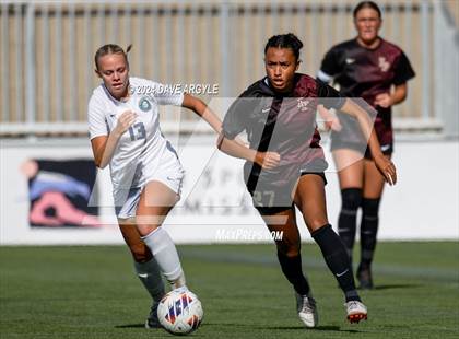 Thumbnail 3 in Syracuse vs Lone Peak (UHSAA 6A Semifinal) photogallery.