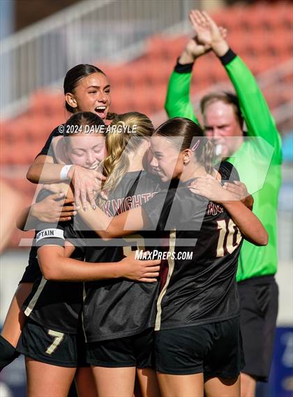 Thumbnail 3 in Syracuse vs Lone Peak (UHSAA 6A Semifinal) photogallery.