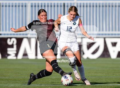 Thumbnail 3 in Syracuse vs Lone Peak (UHSAA 6A Semifinal) photogallery.