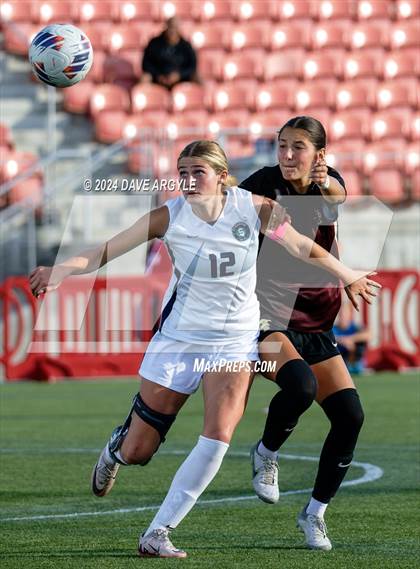 Thumbnail 1 in Syracuse vs Lone Peak (UHSAA 6A Semifinal) photogallery.