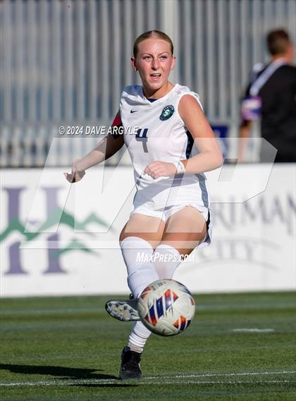 Thumbnail 3 in Syracuse vs Lone Peak (UHSAA 6A Semifinal) photogallery.