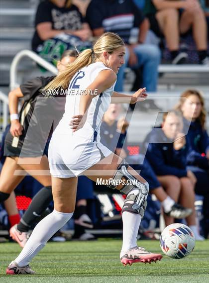 Thumbnail 1 in Syracuse vs Lone Peak (UHSAA 6A Semifinal) photogallery.