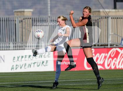 Thumbnail 1 in Syracuse vs Lone Peak (UHSAA 6A Semifinal) photogallery.