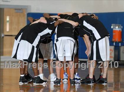 Thumbnail 2 in Sullivan West vs. Fallsburg (Hambletonian Classic) photogallery.