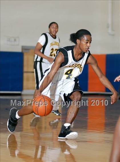 Thumbnail 1 in Sullivan West vs. Fallsburg (Hambletonian Classic) photogallery.