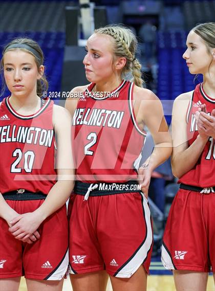 Thumbnail 2 in Nocona vs. Wellington (UIL 2A Basketball Semifinal Medal Ceremony) photogallery.