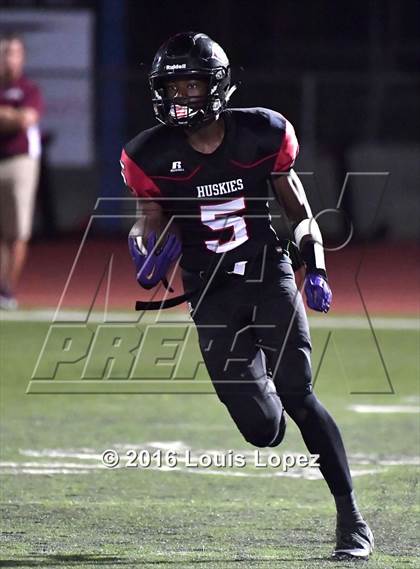 Thumbnail 2 in Centennial vs. Chandler (Under Armour Brothers in Arms Classic) photogallery.