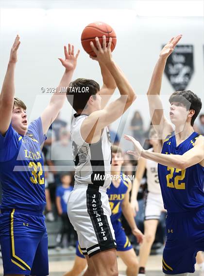 Thumbnail 2 in Lipan @ Graford photogallery.