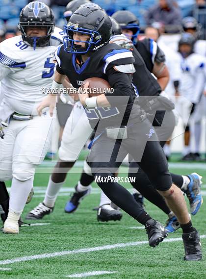 Thumbnail 3 in West Boylston/Tahanto vs. Randolph (MIAA Division 8 Final) photogallery.