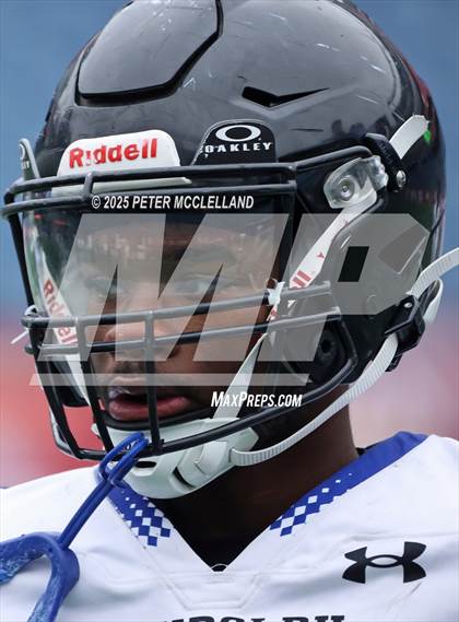 Thumbnail 1 in West Boylston/Tahanto vs. Randolph (MIAA Division 8 Final) photogallery.