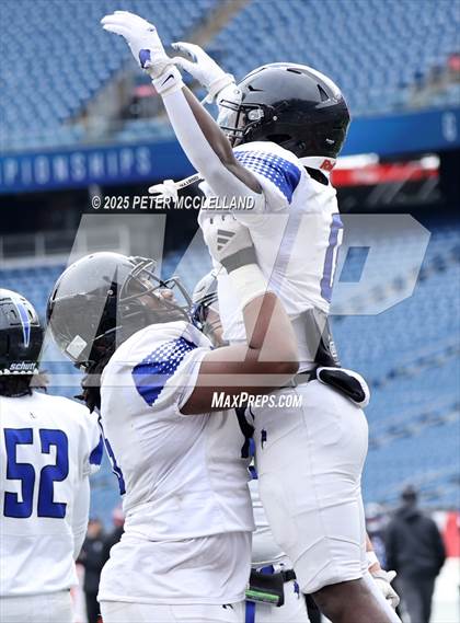 Thumbnail 1 in West Boylston/Tahanto vs. Randolph (MIAA Division 8 Final) photogallery.