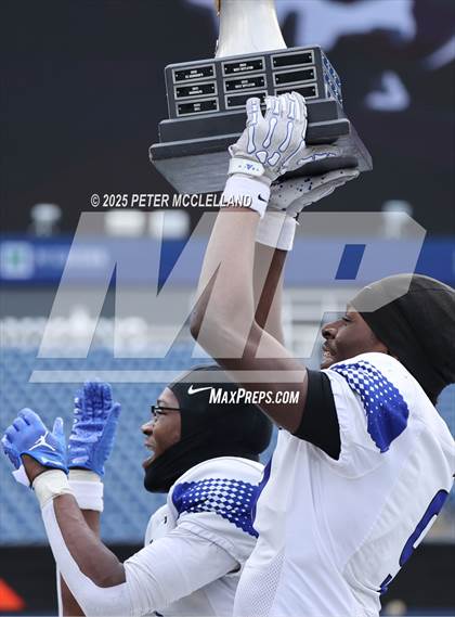 Thumbnail 3 in West Boylston/Tahanto vs. Randolph (MIAA Division 8 Final) photogallery.