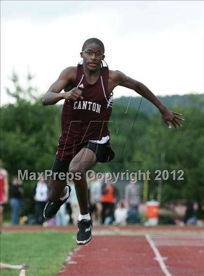 Thumbnail 3 in NCCC Track & Field Championships photogallery.