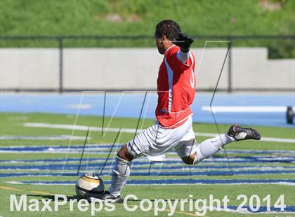 Thumbnail 2 in Fallbrook vs. Patrick Henry (CIF SDS D3 Final) photogallery.